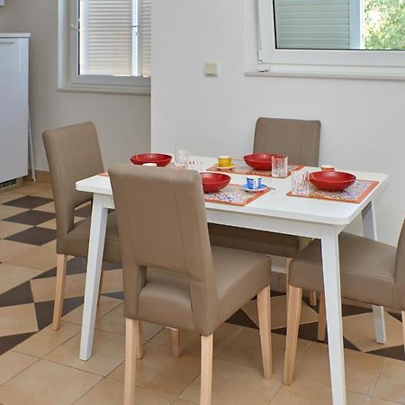 Cittanova Boutique Apartment Con Piscina Novigrad  Exterior photo